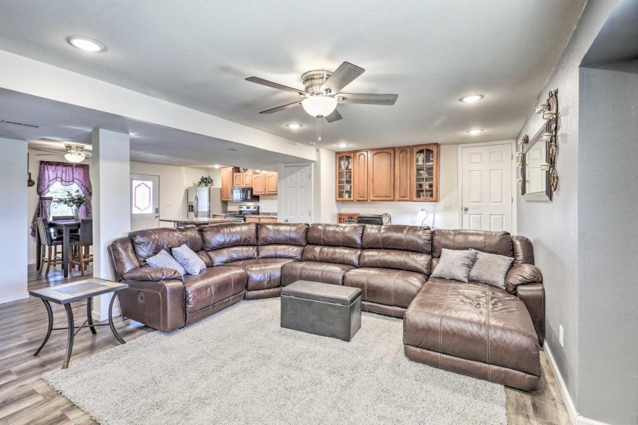 Kimberlys Hope Clark Apt On Farm With Pool Access מראה חיצוני תמונה